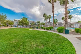 Photo #3: 2418100 Listing 