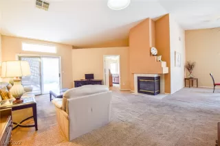 Photo #3: 2418151 Listing 