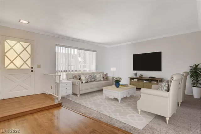 MLS: 2418156 Condo For Sale