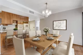 Photo #3: 2418156 Listing