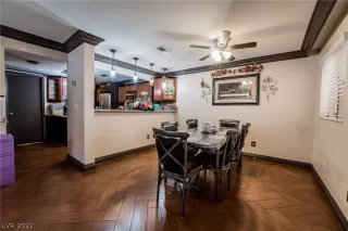 Photo #6: 2418176 Listing