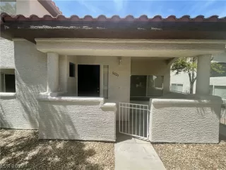 Photo #2: 2418200 Listing 