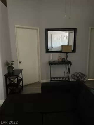 Photo #3: 2418230 Listing