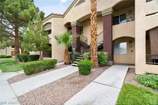 Photo #1: 2418309 Listing 