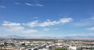 Photo #3: 2418313 Listing