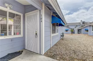 Photo #1: 2418322 Listing