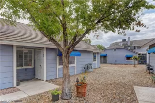 Photo #5: 2418322 Listing