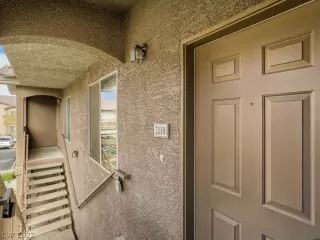 Photo #2: 2418375 Listing 