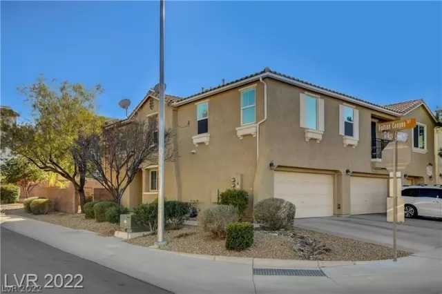 MLS: 2418397 Condo For Sale