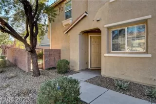 Photo #2: 2418397 Listing 