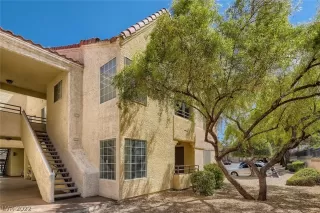 Photo #1: 2418506 Listing 