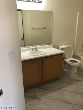 Photo #6: 2418508 Listing 