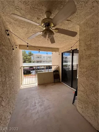 Photo #4: 2418545 Listing 