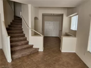 Photo #1: 2418607 Listing 