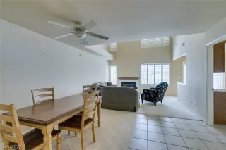 Photo #3: 2418627 Listing 