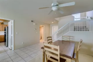 Photo #5: 2418627 Listing 