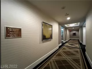 Photo #1: 2418672 Listing