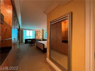 Photo #6: 2418672 Listing