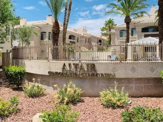 Photo #1: 2418686 Listing 