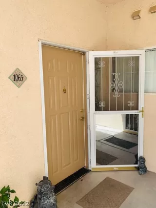 Photo #6: 2418686 Listing 