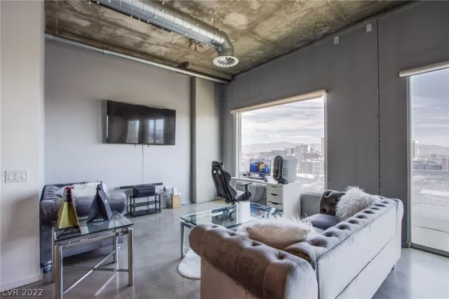 MLS: 2418700 Condo For Sale