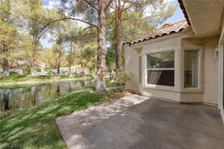 Photo #6: 2418841 Listing