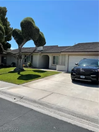 Photo #3: 2418844 Listing 