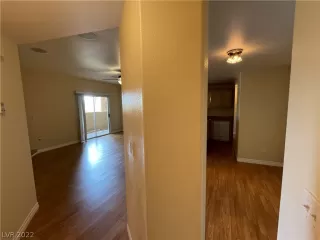 Photo #2: 2418847 Listing 