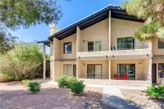 Photo #1: 2419105 Listing 