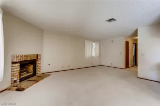 Photo #2: 2419105 Listing 