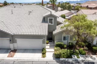 Photo #1: 2419122 Listing