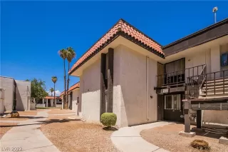 Photo #1: 2419142 Listing 