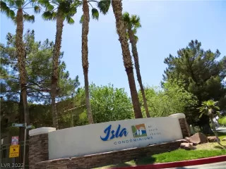 Photo #1: 2419156 Listing