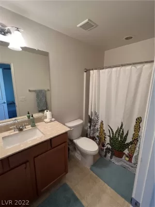 Photo #6: 2419183 Listing