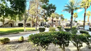 Photo #1: 2419205 Listing 