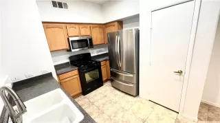 Photo #2: 2419205 Listing 