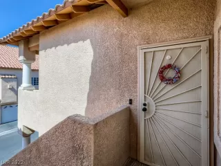 Photo #2: 2419232 Listing