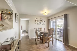 Photo #6: 2419240 Listing