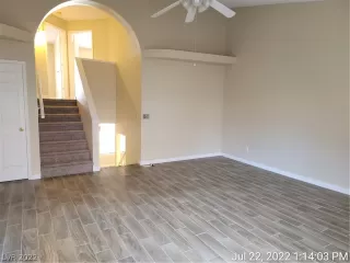 Photo #4: 2419247 Listing 