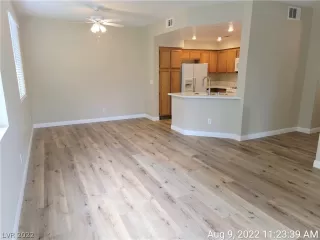 Photo #2: 2419253 Listing 