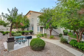 Photo #1: 2419266 Listing