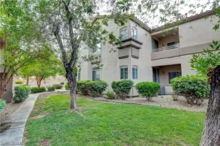 Photo #2: 2419266 Listing