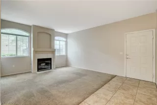 Photo #4: 2419266 Listing