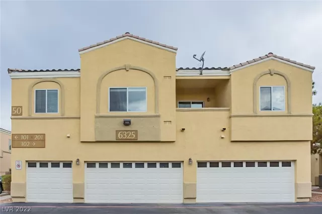 MLS: 2419327 Condo For Sale