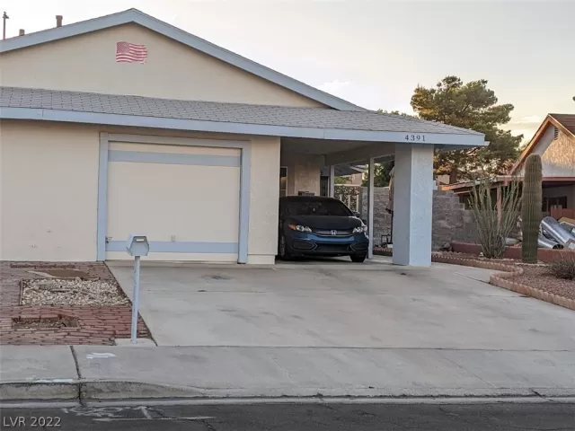 MLS: 2419397 Condo For Sale