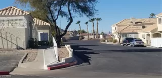 Photo #4: 2419419 Listing 