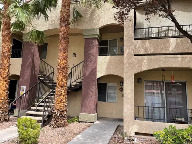 MLS: 2419425 Condo For Sale