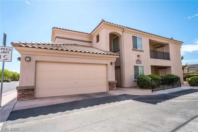 MLS: 2419479 Condo For Sale