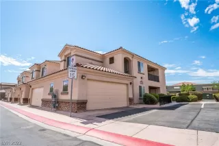 Photo #1: 2419479 Listing 