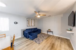 Photo #1: 2419481 Listing